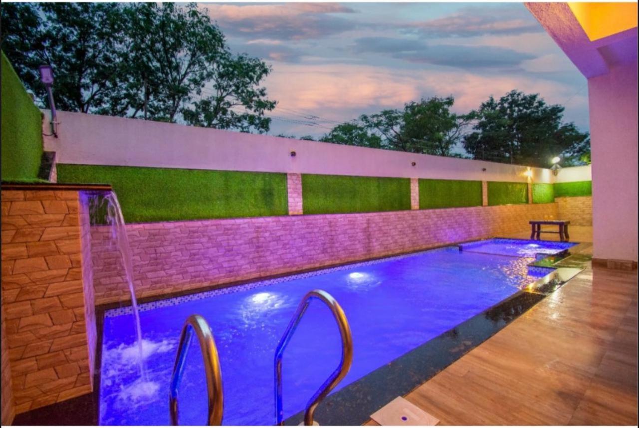 Laughtale Villa 4Bhk Swimming Pool Lonavala Kültér fotó