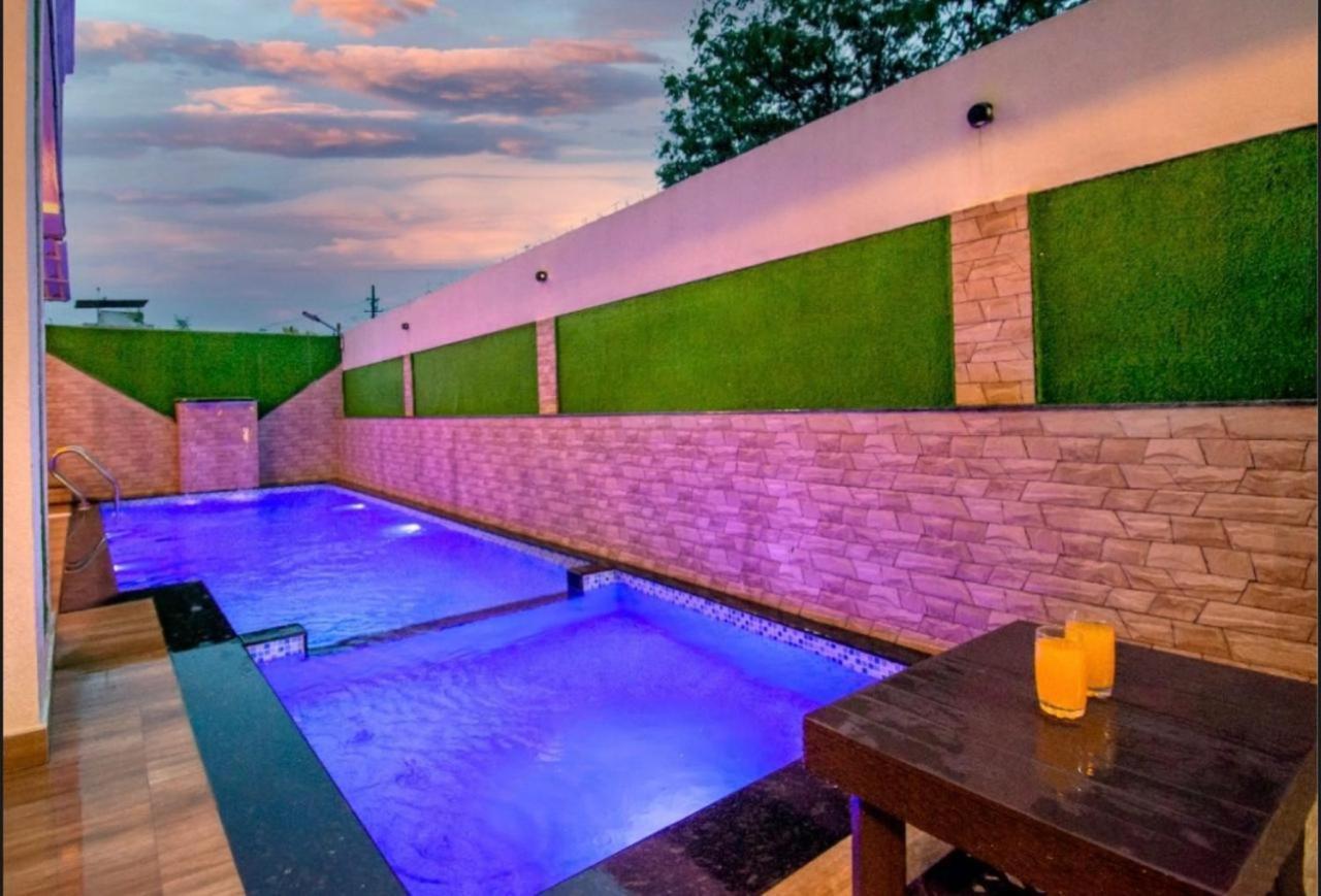 Laughtale Villa 4Bhk Swimming Pool Lonavala Kültér fotó