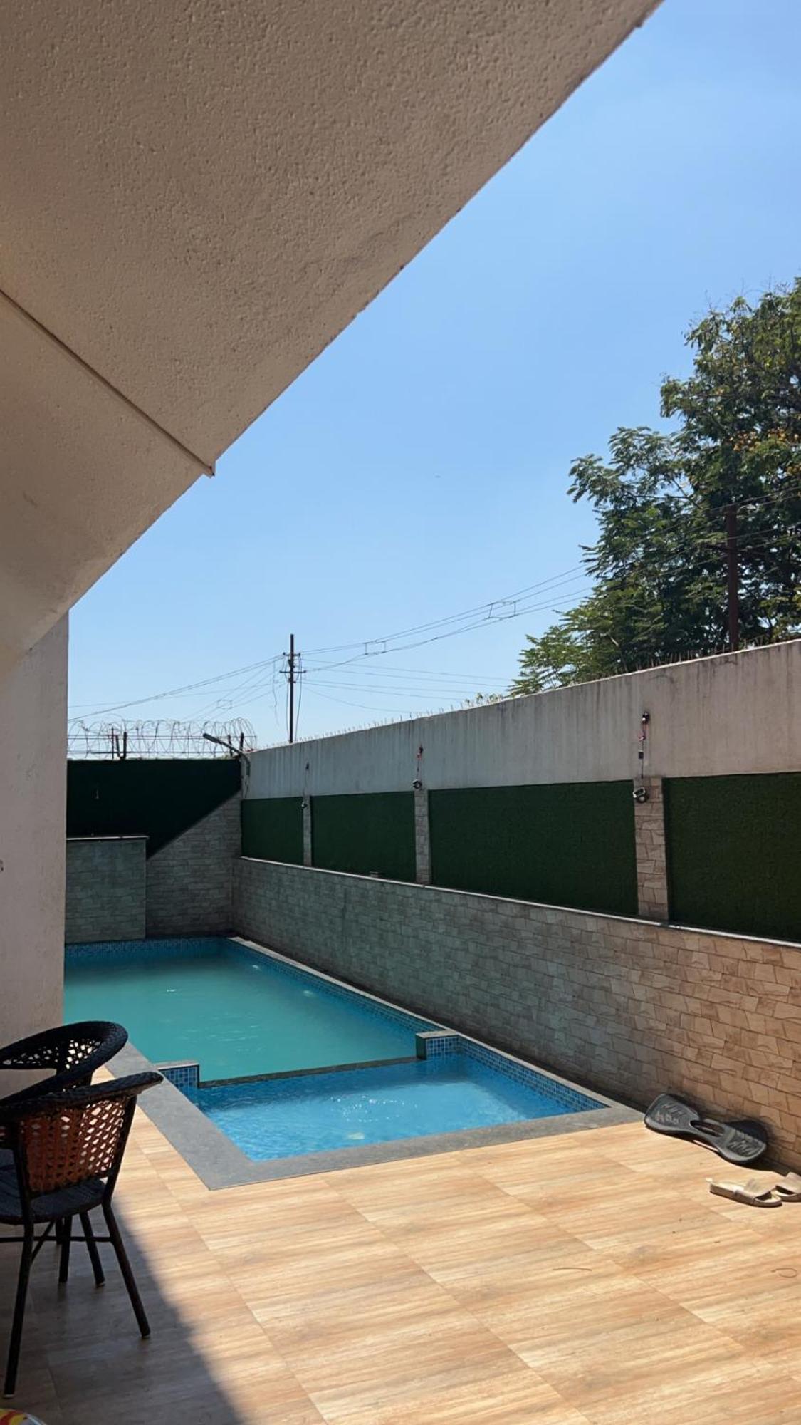 Laughtale Villa 4Bhk Swimming Pool Lonavala Kültér fotó
